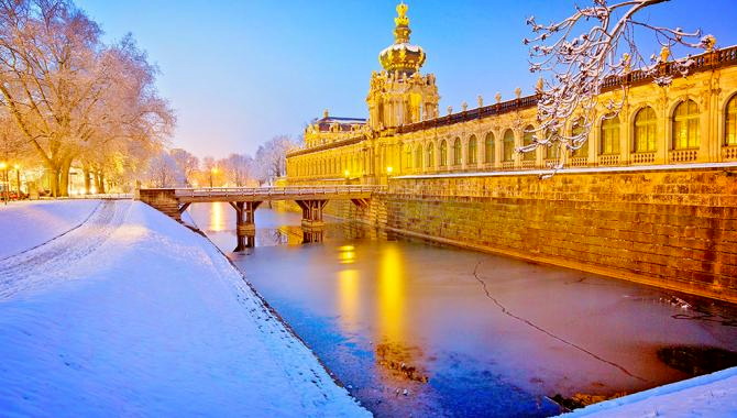Urlaub Deutschland Reisen - Weihnachtsliederabend mit dem „Dresdner Kreuzchor“ in der Kreuzkirche Dresden
