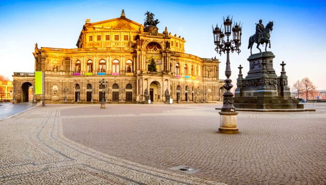Urlaub Deutschland Reisen - Dresden mit Semperoper