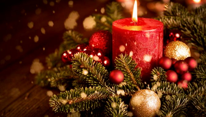 Urlaub Deutschland Reisen - Sind die Lichter angezündet… Weihnachten mit den Stars des Oberhofer Bauernmarktes
